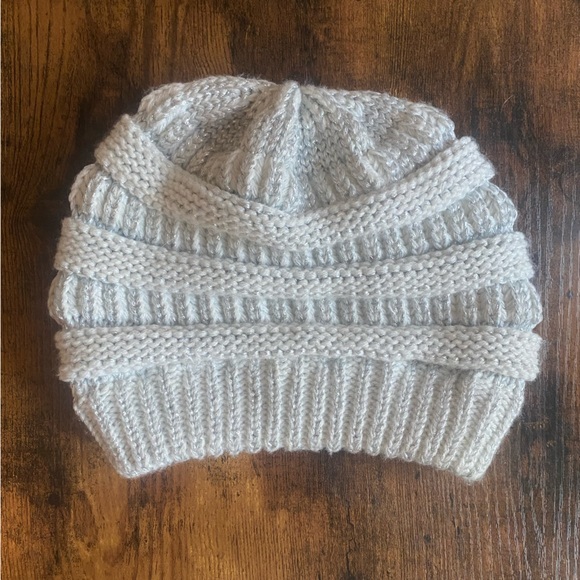 CC Beanie - Picture 2 of 2